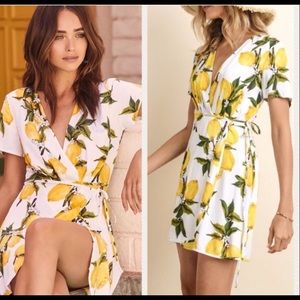 🤩❤️FLASH SALE🔥Lemonade 🍋 Wrap Tie Dress!! 😍😍